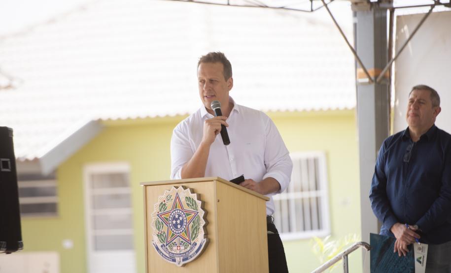 Cohapar realiza duas entregas de moradias no Paraná: Atalaia e Paiçandu