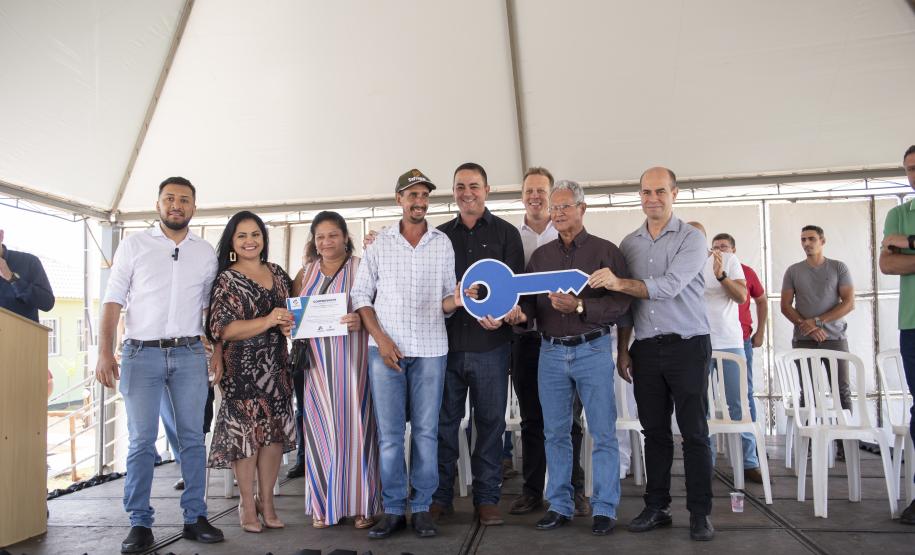 Cohapar realiza duas entregas de moradias no Paraná: Atalaia e Paiçandu