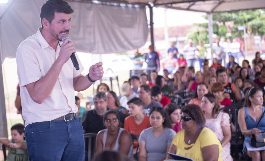 Famílias de Moreira Sales recebem as chaves da casa própria após subsídio do Estado