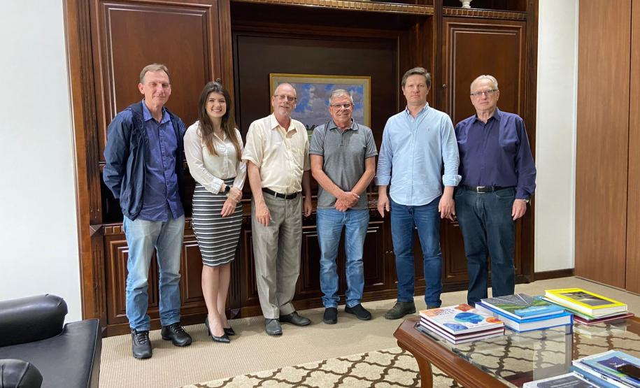 Parceria com o Governo do Estado do Paraná/Cohapar e prefeitura de Rio Negro