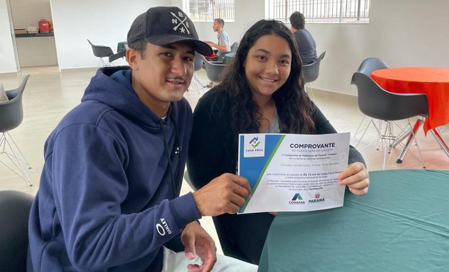 Governo ajuda na entrada e 97 famílias de Londrina realizam o sonho da casa própria