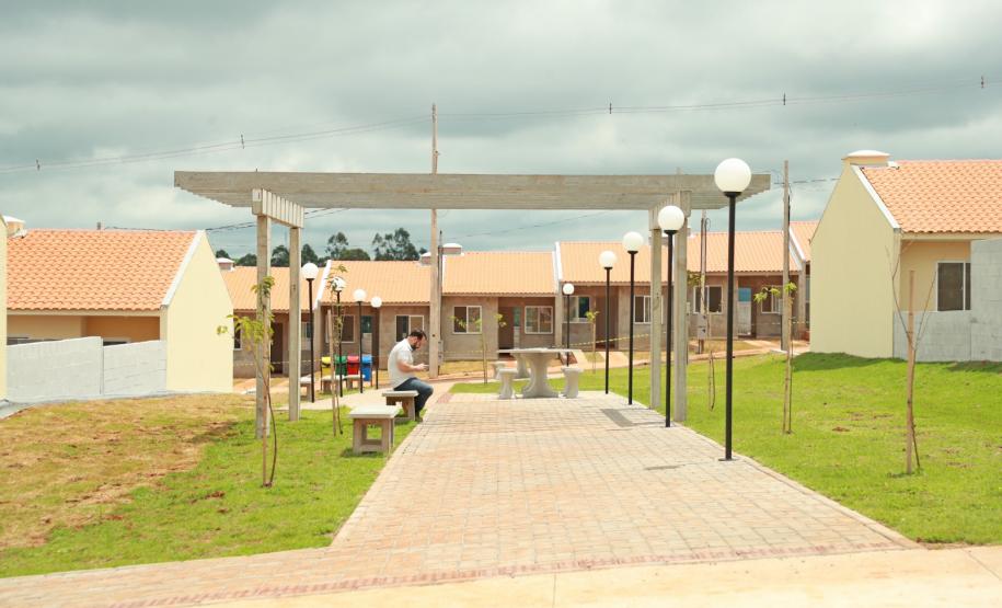 Entrega do Residencial Ibiza em Cascavel: Mais Moradias e Oportunidades para Famílias de Baixa Renda