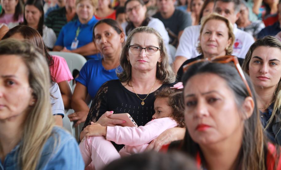 Governador entrega condomínio residencial para 103 famílias em Loanda