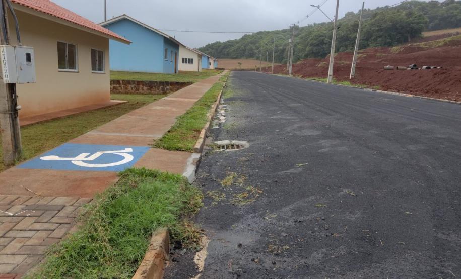 47 famílias de Bom Sucesso do Sul recebem as chaves da casa própria pelo programa Casa Fácil Paraná - Modalidade Financiamento