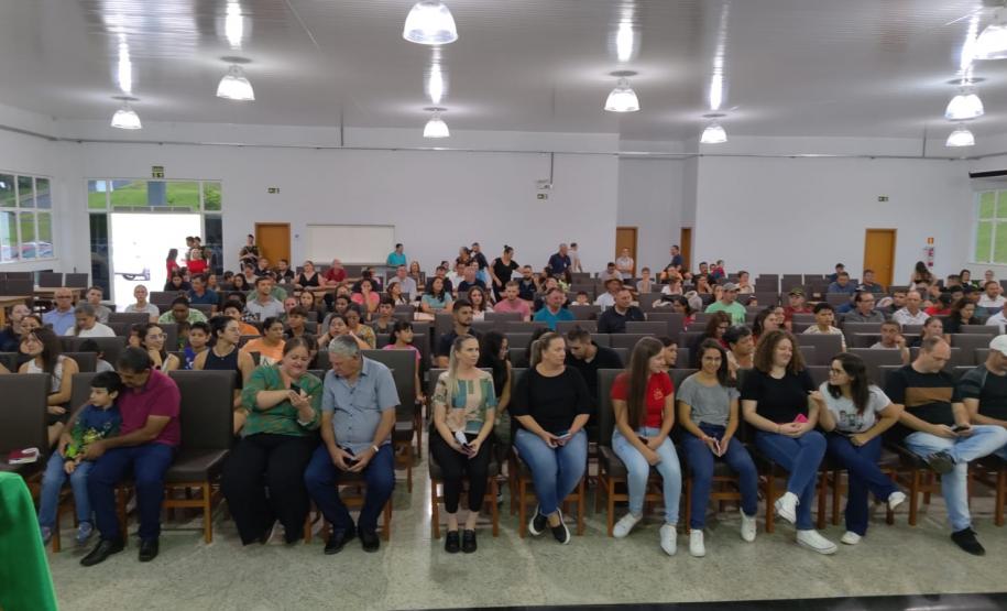 47 famílias de Bom Sucesso do Sul recebem as chaves da casa própria pelo programa Casa Fácil Paraná - Modalidade Financiamento