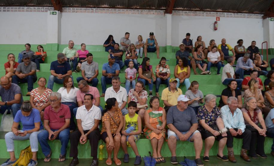 Programa da Cohapar leva escritura a preço acessível a 93 famílias de Bandeirantes
