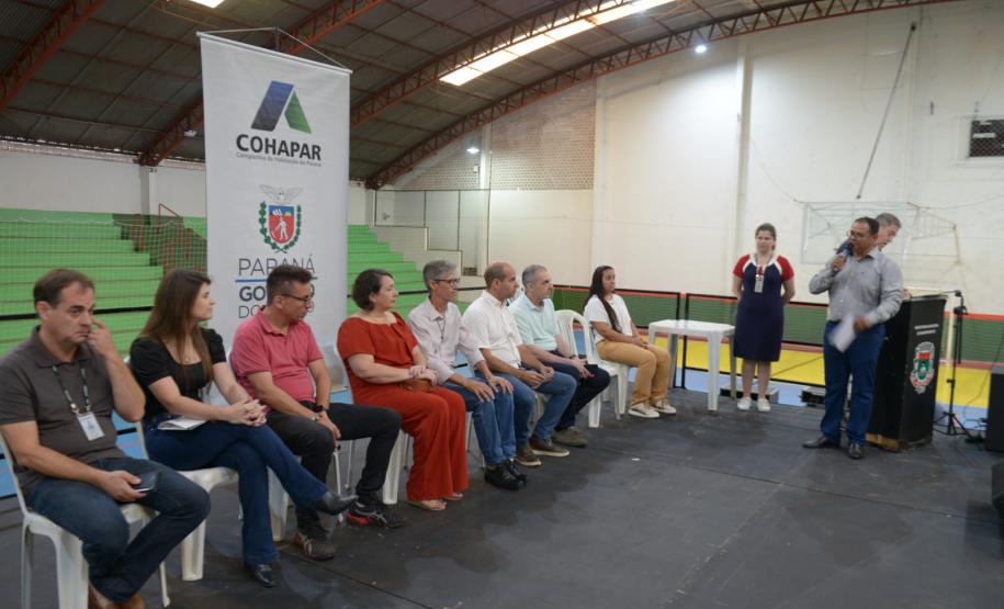 Programa da Cohapar leva escritura a preço acessível a 93 famílias de Bandeirantes