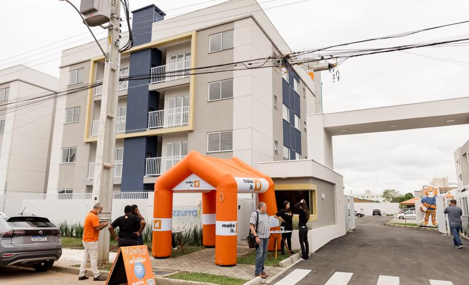 Com subsídio do Estado, Residencial Azzurra é entregue e beneficia 79 famílias em Pinhais