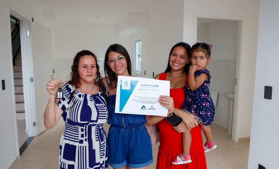 Cohapar e Casa Fácil são exemplos da representatividade das mulheres no Estado