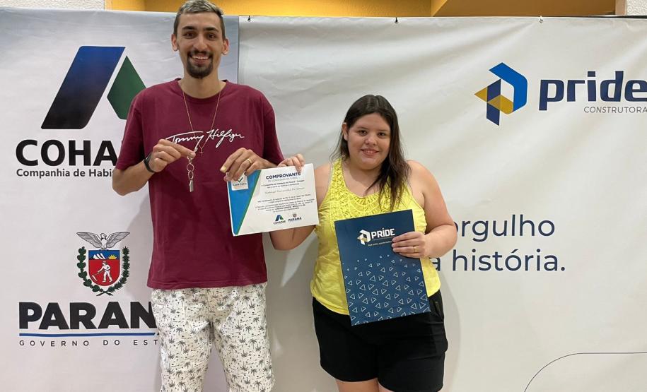 Entregas no norte e noroeste do Estado beneficiam 237 famílias parananenses através do Casa Fácil