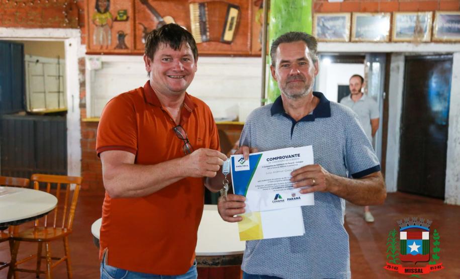 Por meio do Casa Fácil, 38 famílias de Missal conquistam a sonhada casa própria