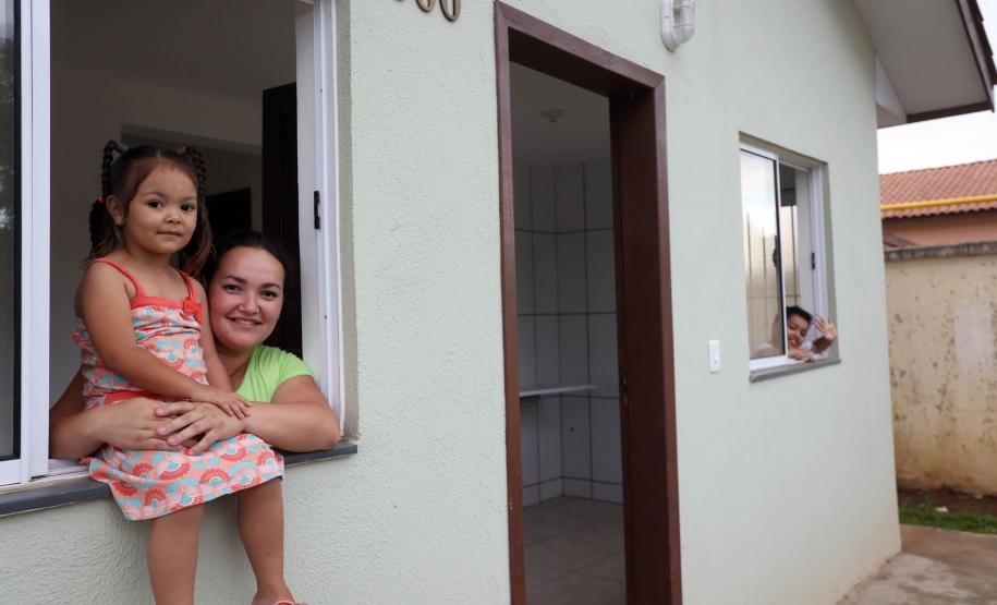 Cohapar e Casa Fácil são exemplos da representatividade das mulheres no Estado