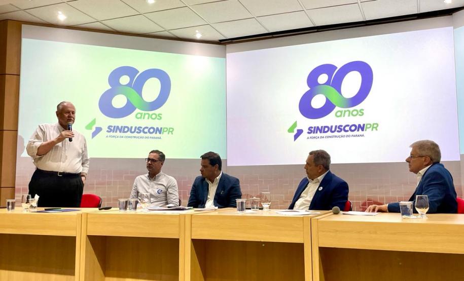 Cohapar apresenta as políticas habitacionais do Governo do Estado no Sinduscon Meeting