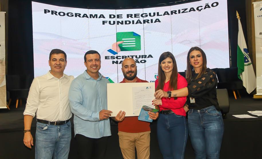 Cohapar e Casa Civil realizam eventos de adesão ao Programa Escritura na Mão junto à AMP