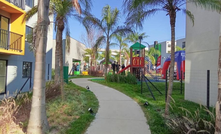 Com ajuda do Estado, entrega de apartamentos beneficia 368 famílias de Ponta Grossa