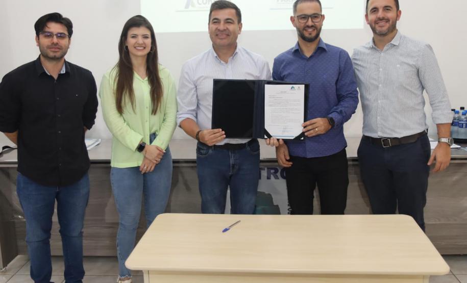 Estado promove eventos para adesão de prefeituras ao Programa Escritura na Mão