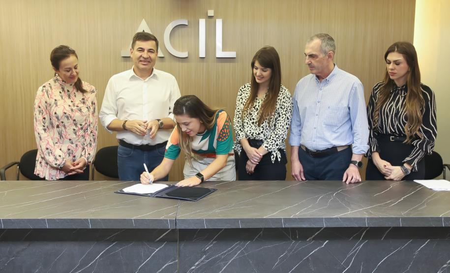 Estado realiza mais uma etapa de reuniões sobre o Programa Escritura na Mão junto à AMP