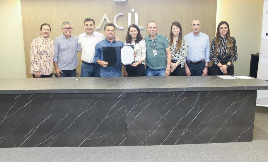 Estado realiza mais uma etapa de reuniões sobre o Programa Escritura na Mão junto à AMP