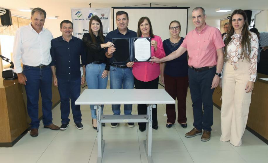 Estado realiza mais uma etapa de reuniões sobre o Programa Escritura na Mão junto à AMP