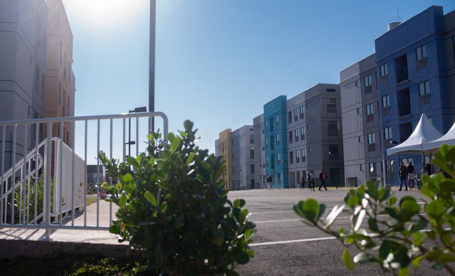 Com apoio do Estado, 144 famílias conquistam imóvel próprio em Araucária