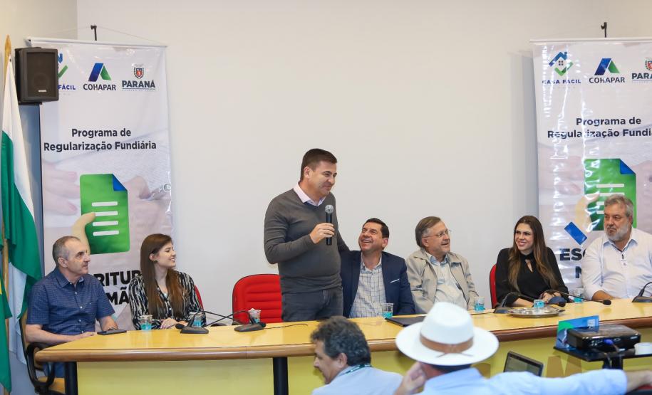 Estado realiza mais uma etapa de reuniões sobre o Programa Escritura na Mão junto à AMP