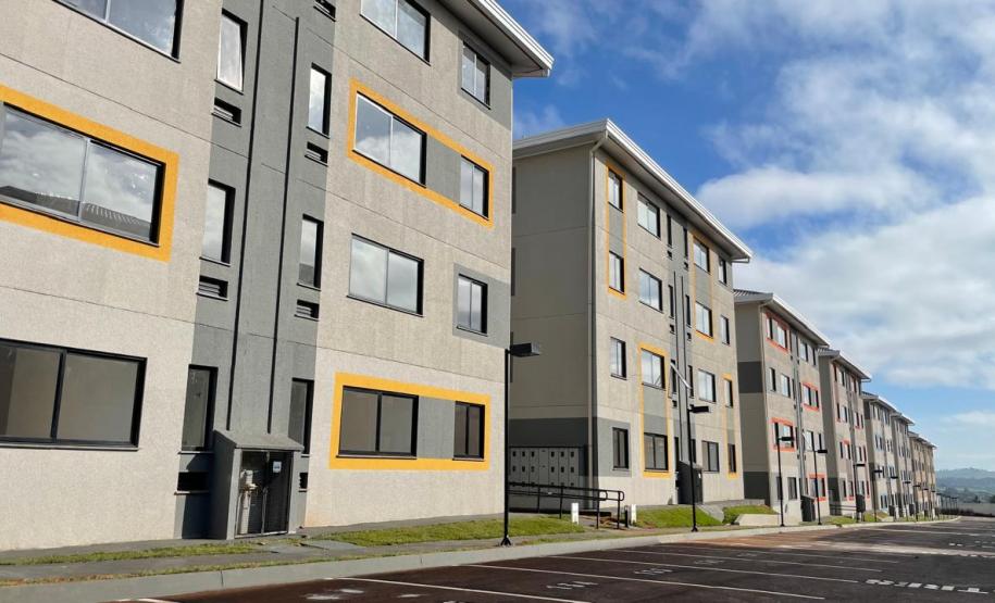 Com aporte de R$ 4,1 milhões pelo Casa Fácil, residencial com 272 apartamentos é entregue em Londrina