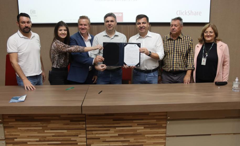 Estado finaliza reuniões sobre Programa Escritura na Mão e em breve inicia a capacitação das prefeituras