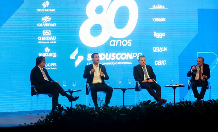 Governador ressalta parceria entre Estado e construção civil no desenvolvimento do Paraná