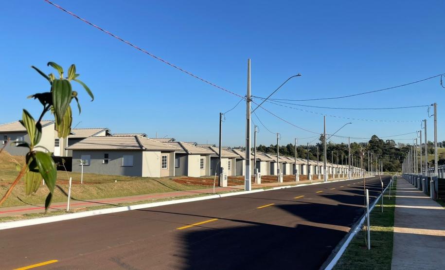 Governador inaugura bairro planejado e anuncia R$ 106 milhões da Sanepar em Cianorte
