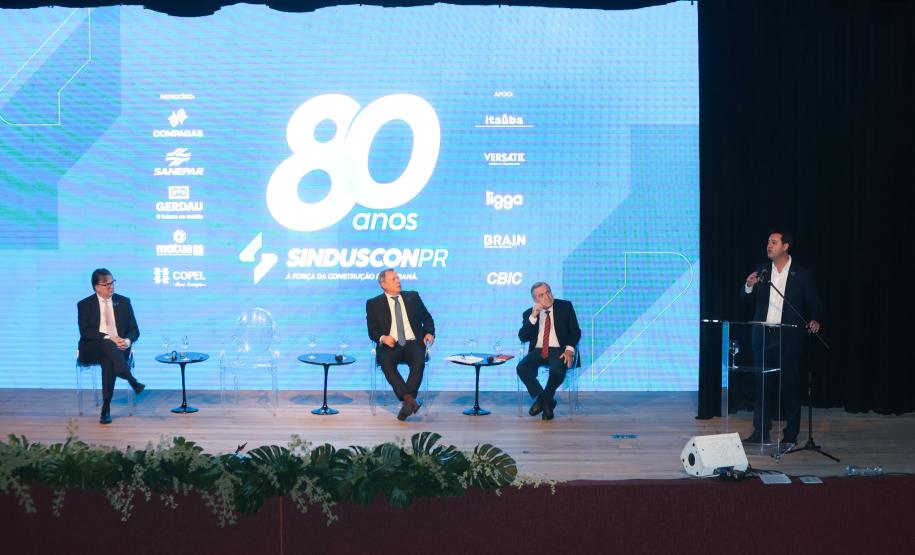 Governador ressalta parceria entre Estado e construção civil no desenvolvimento do Paraná