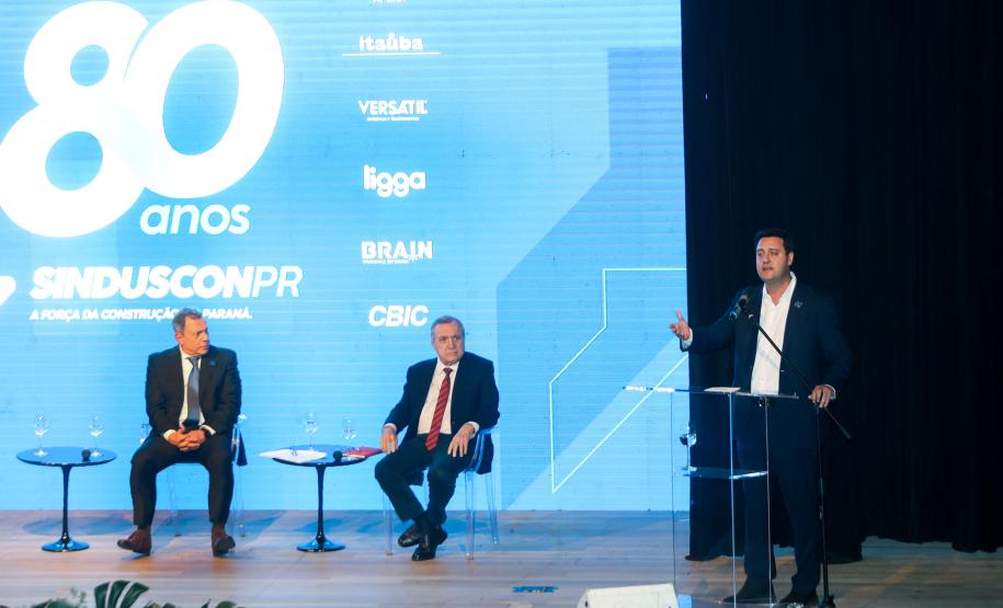 Governador ressalta parceria entre Estado e construção civil no desenvolvimento do Paraná