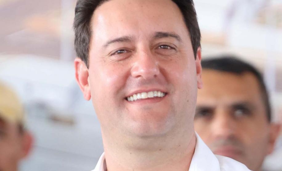 Governador inaugura bairro planejado e anuncia R$ 106 milhões da Sanepar em Cianorte