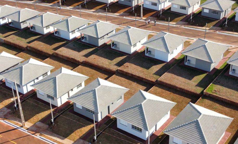 Com o Casa Fácil Paraná, 143 famílias de Paraíso do Norte conquistam moradia própria
