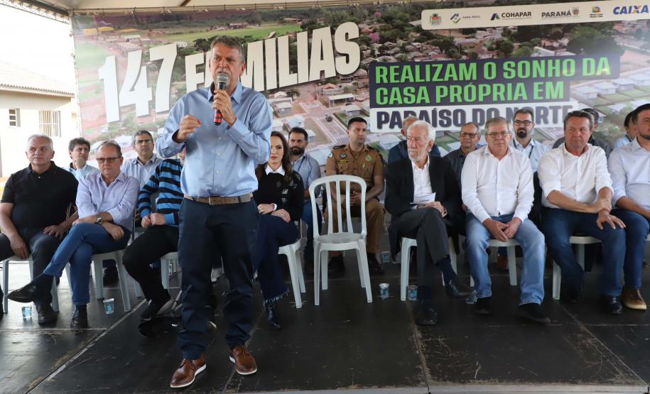 Com o Casa Fácil Paraná, 143 famílias de Paraíso do Norte conquistam moradia própria