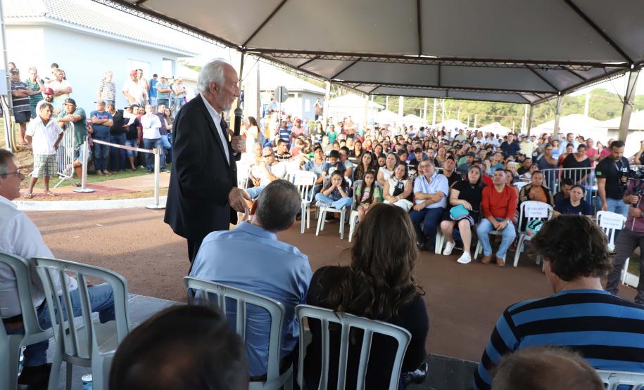 Com o Casa Fácil Paraná, 143 famílias de Paraíso do Norte conquistam moradia própria