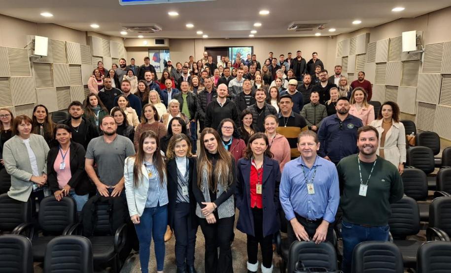 Cohapar inicia capacitação de técnicos municipais para o Programa Casa Fácil - Escritura na Mão