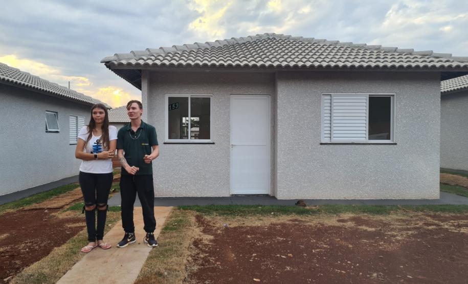 Cohapar entrega 30 moradias para famílias de Nova Santa Rosa