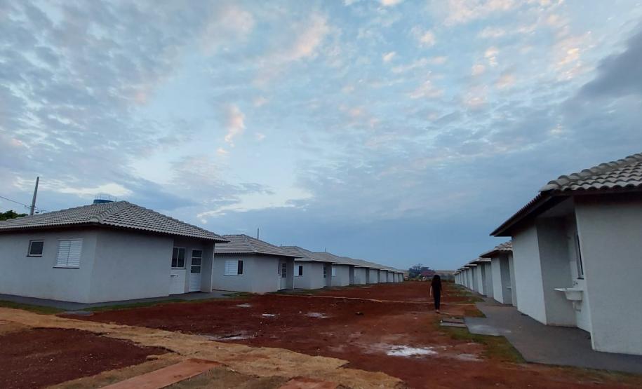Cohapar entrega 30 moradias para famílias de Nova Santa Rosa