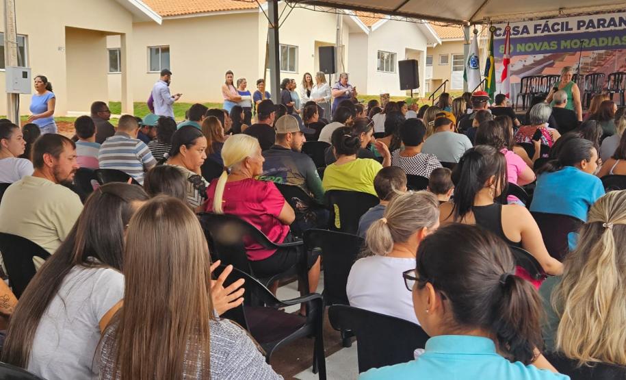 80 famílias de São Jorge do Ivaí conquistam a casa própria pelo Casa Fácil - Modalidade Financiamento