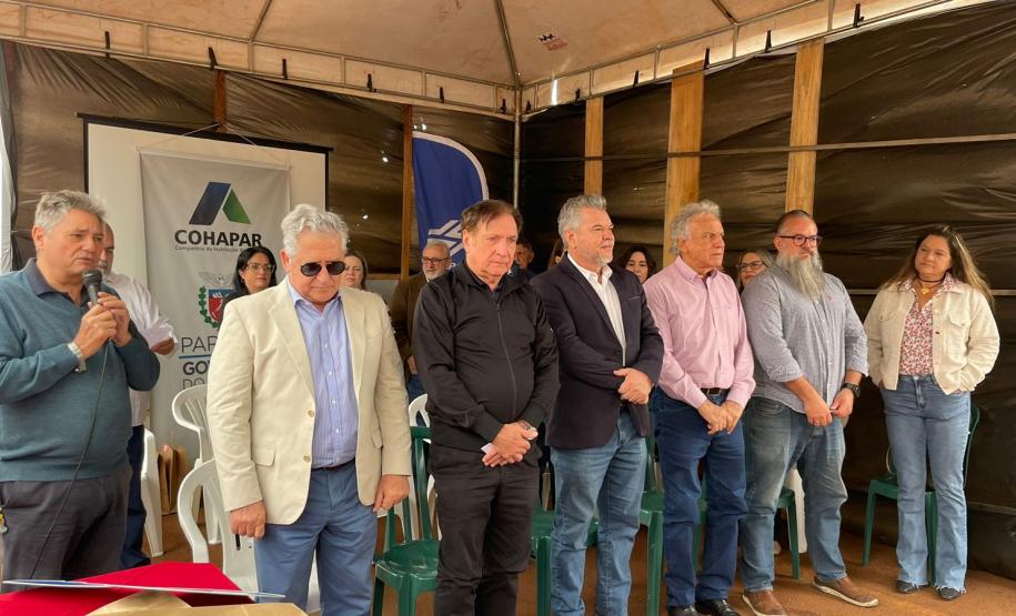 65 famílias de Califórnia recebem moradias financiadas pela Cohapar