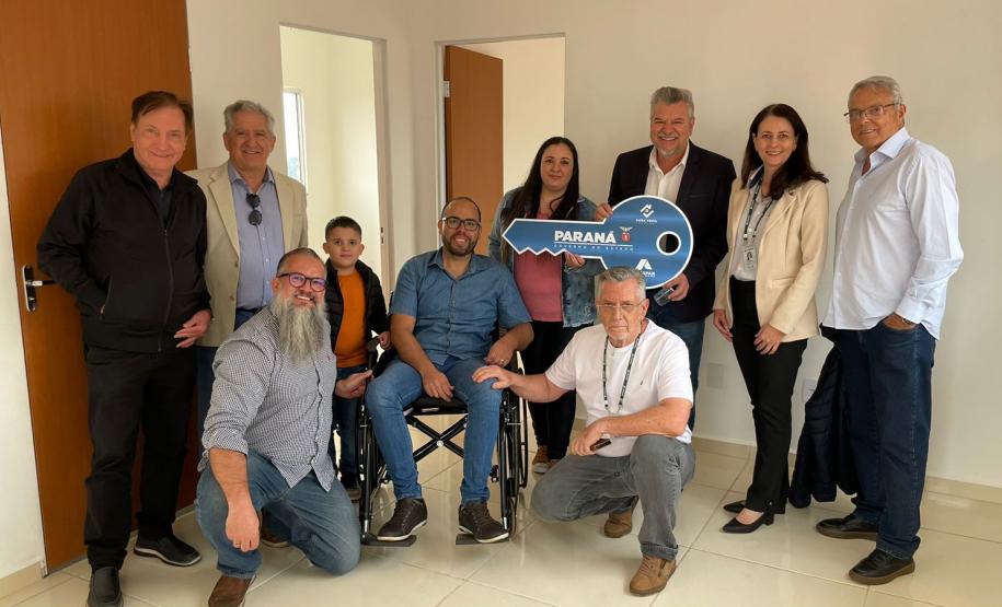 65 famílias de Califórnia recebem moradias financiadas pela Cohapar