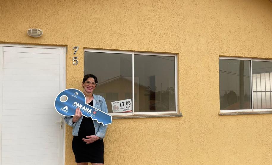 65 famílias de Califórnia recebem moradias financiadas pela Cohapar