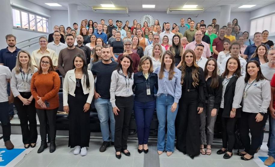 Cohapar conclui capacitação de técnicos municipais para o Programa Casa Fácil - Escritura na Mão