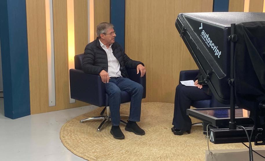 Presidente da Cohapar detalha avanços do Casa Fácil em entrevista à TV Paraná Turismo