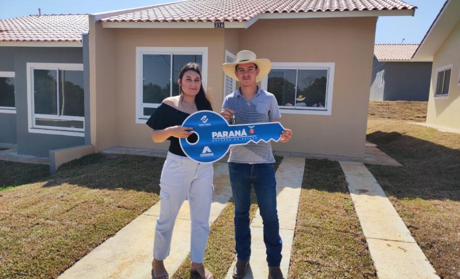 Com mais de R$ 1 milhão de recursos estaduais, 52 famílias conquistam a casa própria em Guarapuava