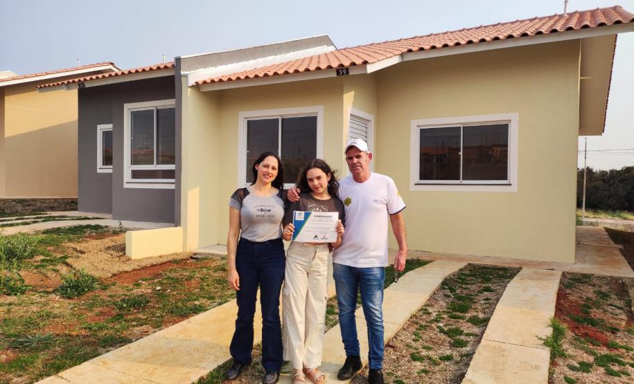 Com mais de R$ 1 milhão de recursos estaduais, 52 famílias conquistam a casa própria em Guarapuava