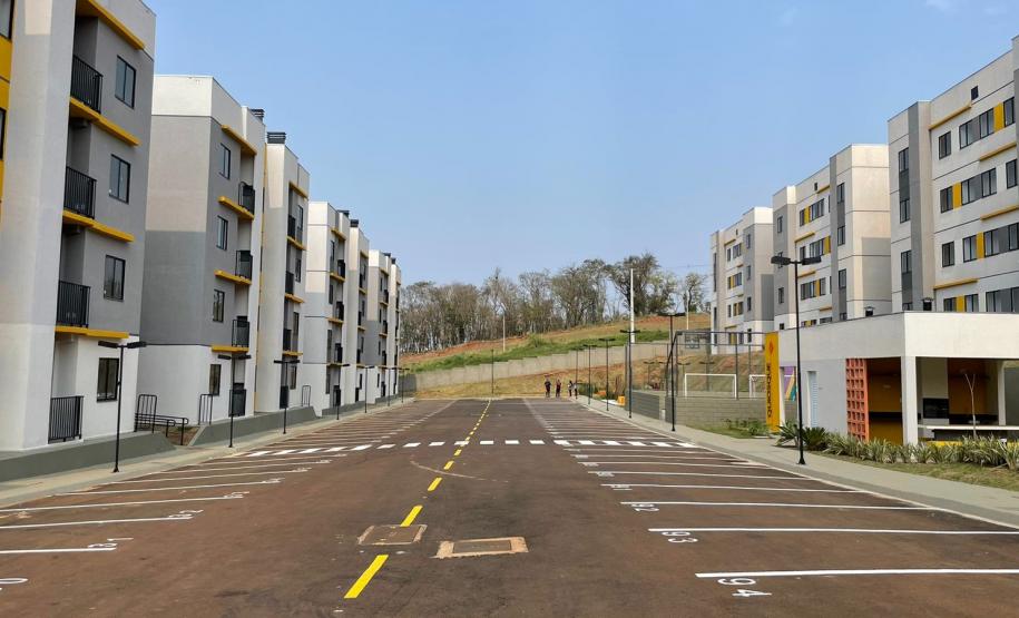 Com R$ 3,3 milhões em recursos estaduais, novo residencial beneficia 240 famílias em Londrina