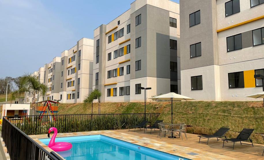 Com R$ 3,3 milhões em recursos estaduais, novo residencial beneficia 240 famílias em Londrina