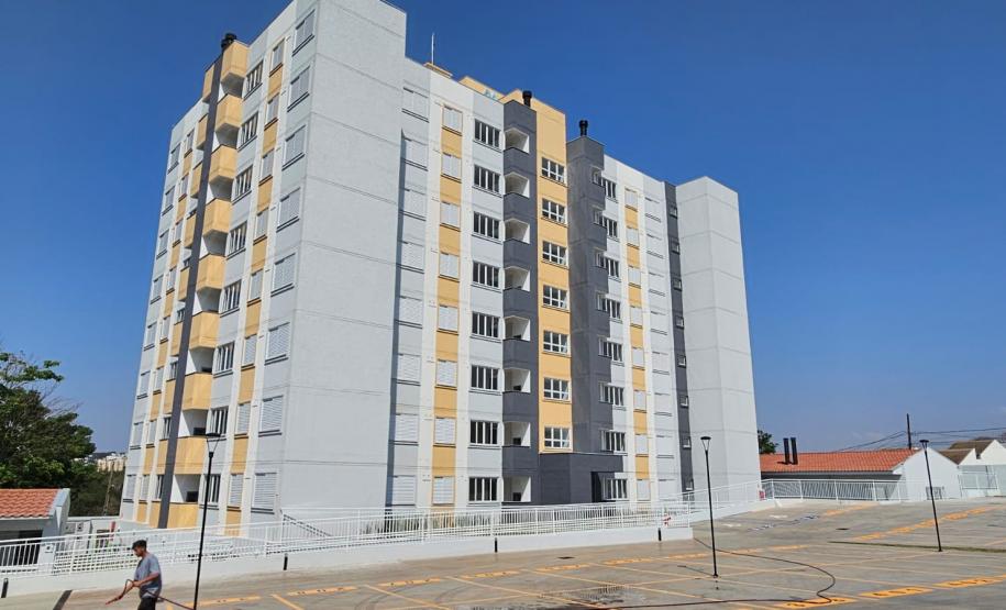 64 famílias de Maringá celebram o sonho do imóvel próprio