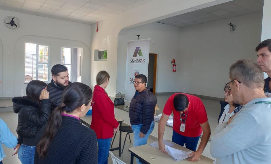 Em Ribeirão Claro, 50 famílias recebem moradias financiadas pela Cohapar